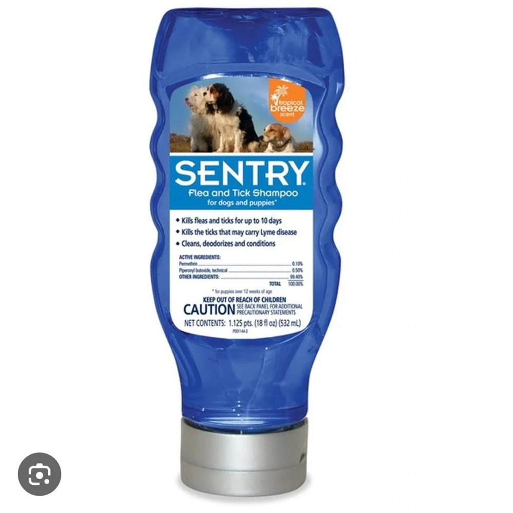 Sentry Flea and Tick Shampoo for Dogs and Puppies - Tropical Scented